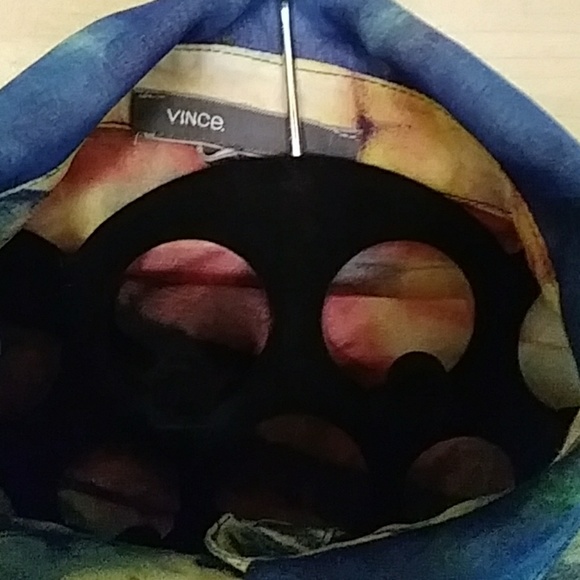 EUC Vince watercolor high low button-down - Picture 2 of 7